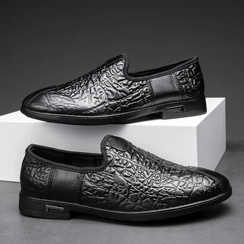 Masculino jar mužskej módy priedušná topánka zapatillas pre nové mužov hot sapato lete kožené sapatos hombre príčinné topánky predaj