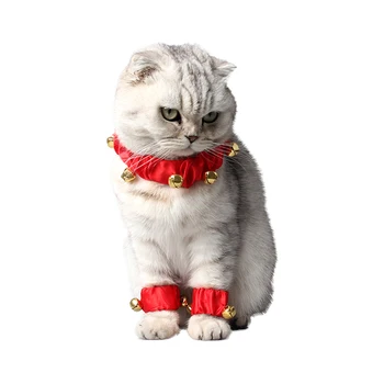 Pet, Pes, Mačka Nový Rok Farby Červenej Farby S Krúžkom Bell
