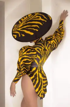 Zebra Vzor Žlté Smoking Kombinézu Klobúk Ženy, Spevák, Tanečník Zobraziť Nosenie Prom Party Nočný Klub Fáze Cosplay Oblečenie