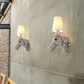 Moderné nástenné svietidlá Živice konské hlavy Kreatívne steny Sconce Osvetlenie Spálne študovňa Kaviareň Svietidlo