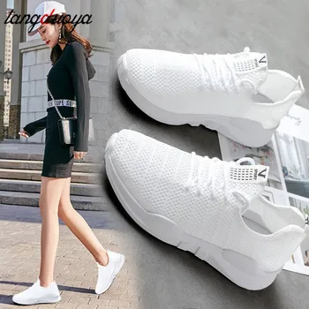 Letné tenisky ženy ľahký priedušný oka športová obuv žena, biela čierna telocvični bežecká obuv ženy čipky