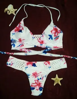2017 Dievča Strappy Criss Cross Triangle Bikini, plavky Ročníka, Karneval, Ružová Kvetinová Tlač Tangá Plavky, Plavky Ženy