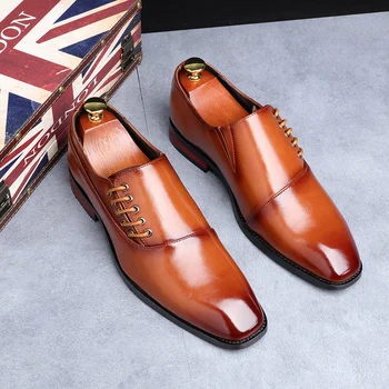 Elegantné mužov, kožené formálne topánky talianske svadobné šaty mužská obuv business poukázal na unikátne vinobranie prízvukom oxford topánky pre mužov