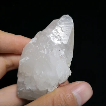 111g Prírodný Kameň, Kremeň, Kalcit Minerálne sklo Vzor z Hubei Province,Čína A3-3