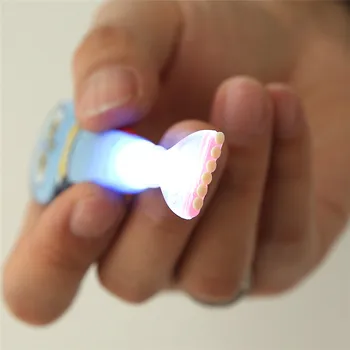 Nový Roztomilý Diamond Maľovanie Vŕtať Pero s LED Svetlom Cross Stitch Výšivky Maliarske Nástroje Súpravy Pero Lepidlo Plastový Zásobník Nastavenie