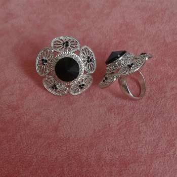 Claborate Black Gem Vyrezávané Podiel Farba Nadsázka Krúžky Kvet Elegantná Šperky Prstene Mujer