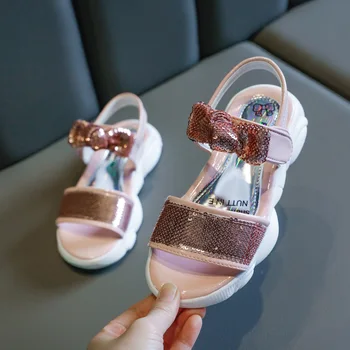 Nové Princesse kožené dievča lesk luk pláži obuvi dieťaťa deti letné dievčatko sandále 2020 veľkosť 3 4 5 6 7 8 9 10 11 12 rok