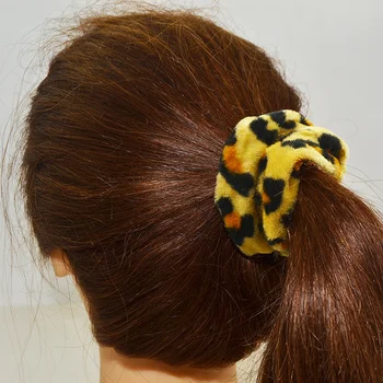12 Ks Velvet Scrunchie Pack pre Dievčatá pokrývku hlavy Žena Leopard Scrunchies kórejský Vlasy Príslušenstvo Roztomilý Vlasy Väzby 2020 VERVAE